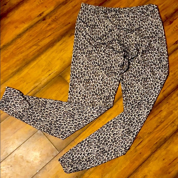 Leopard print outfit - Picture 1 of 4